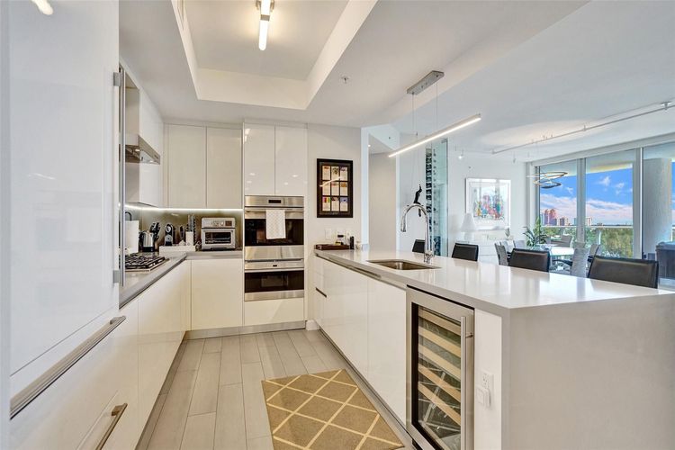 Riva Fort Lauderdale #804 image #27