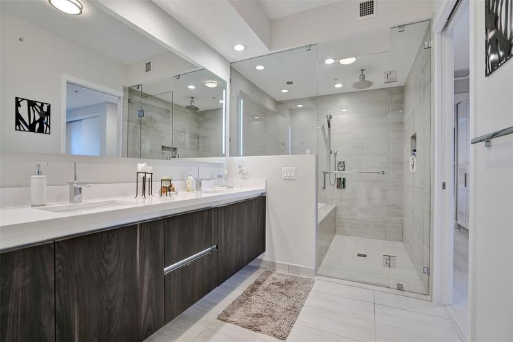 Riva Fort Lauderdale #804 image #37