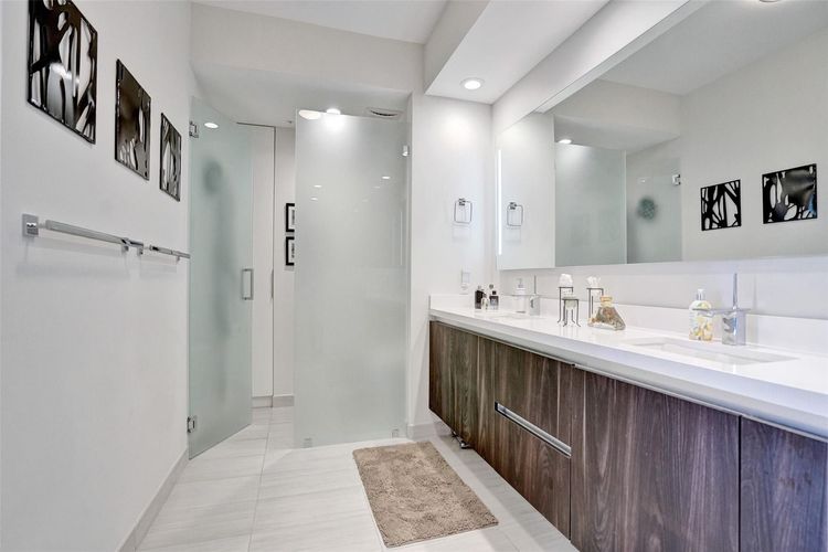 Riva Fort Lauderdale #804 image #39