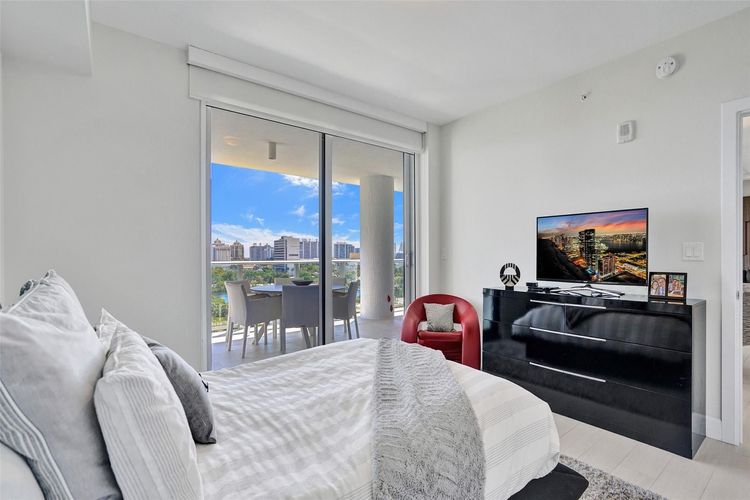 Riva Fort Lauderdale #804 image #46