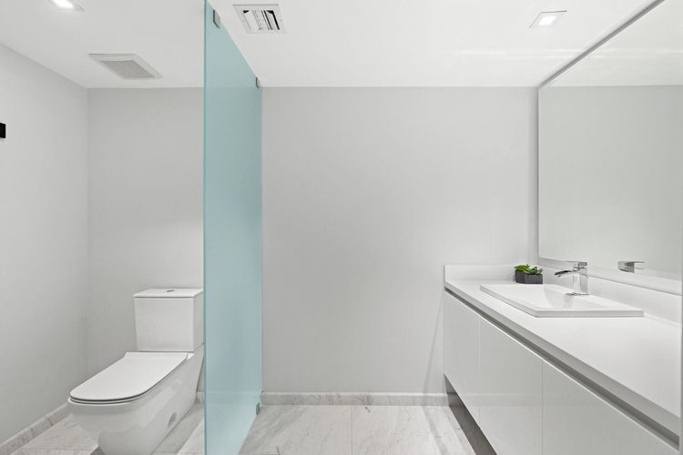 Paramount Fort Lauderdale #112 image #11