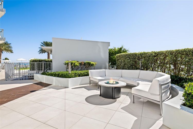 Paramount Fort Lauderdale #112 image #30