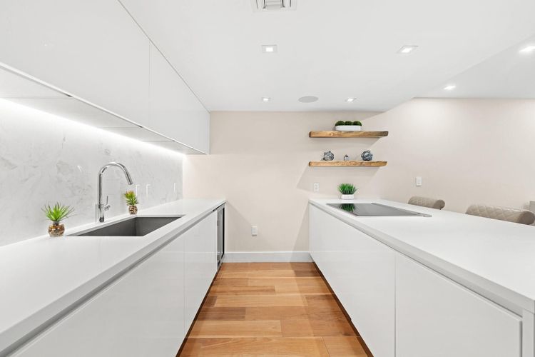 Paramount Fort Lauderdale #112 image #9