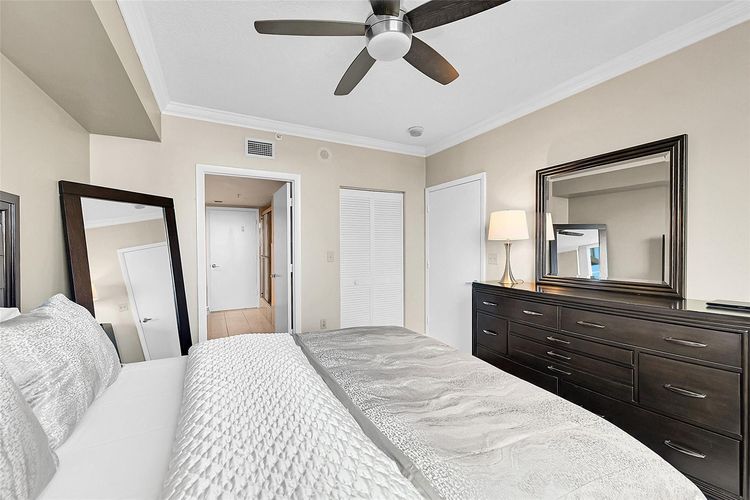 The Tides at Bridgeside Square #805 image #6