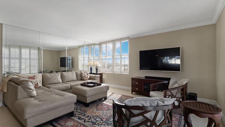 Sunrise Tower #6F image #11