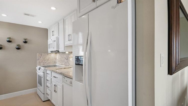 Sunrise Tower #6F image #7