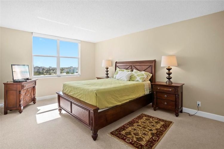 Berkley South #7K image #16