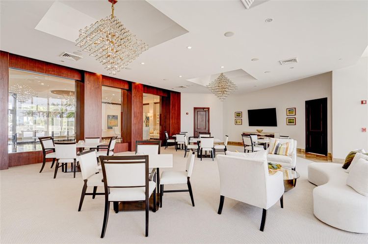 L'Ambiance #704 image #30