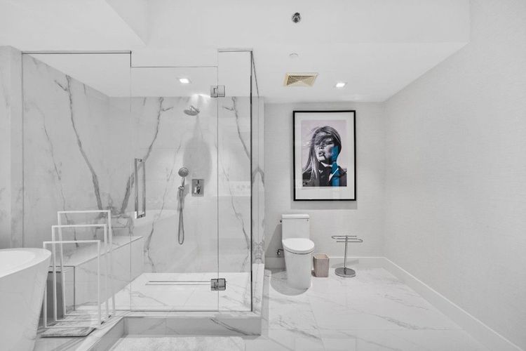 Las Olas Beach Club #1201 image #22