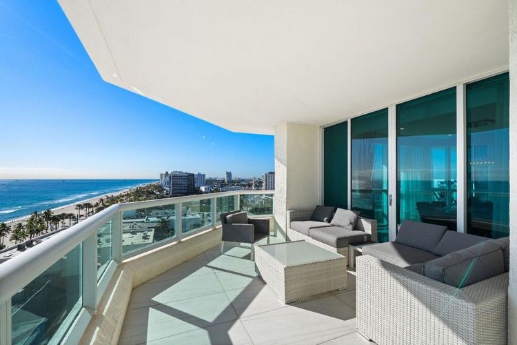 Las Olas Beach Club #1201 image #8