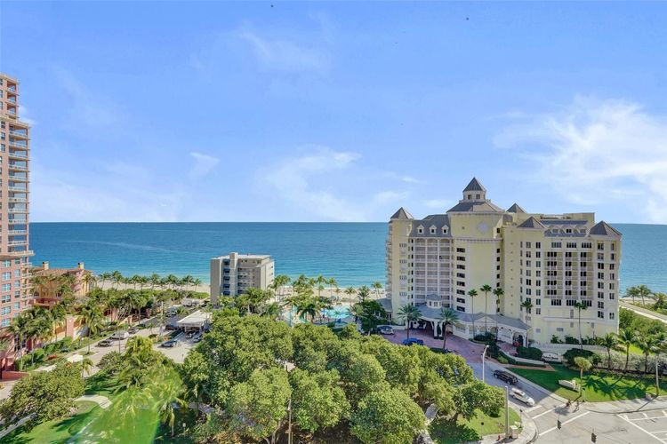 The Vue #1406N image #41