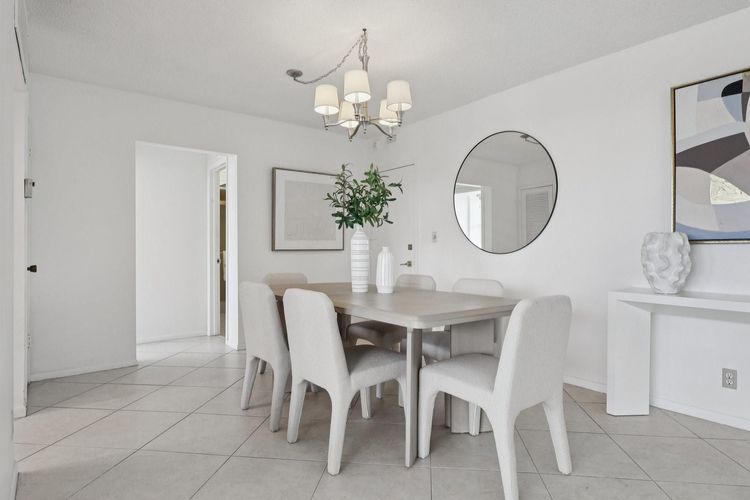 Embassy Towers #4C image #6