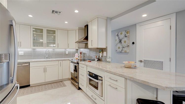 Coral Ridge Towers North #608 image #10