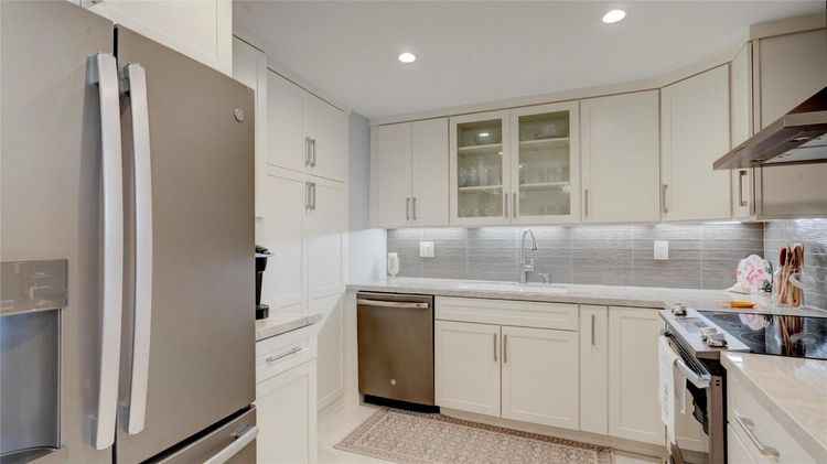 Coral Ridge Towers North #608 image #11