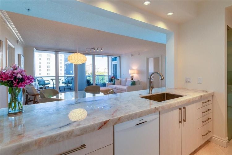 La Rive #506 image #8