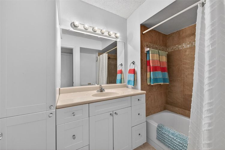 Leisure Towers #203 image #20