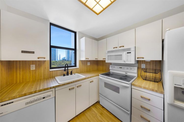 Biscayne Cove #804 image #13