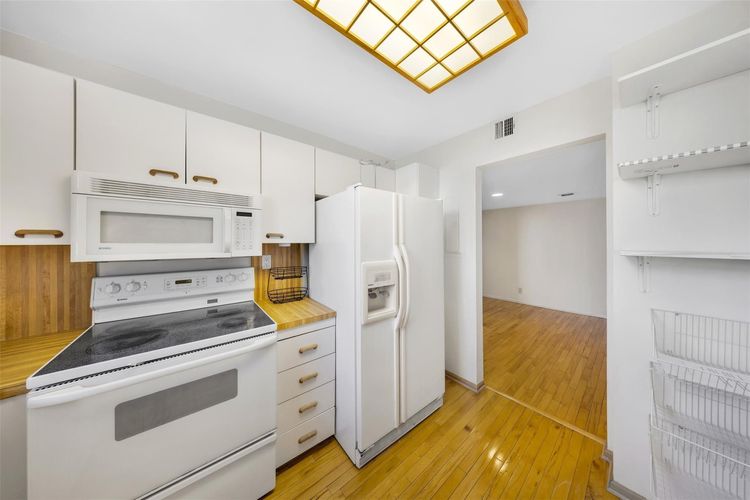 Biscayne Cove #804 image #14