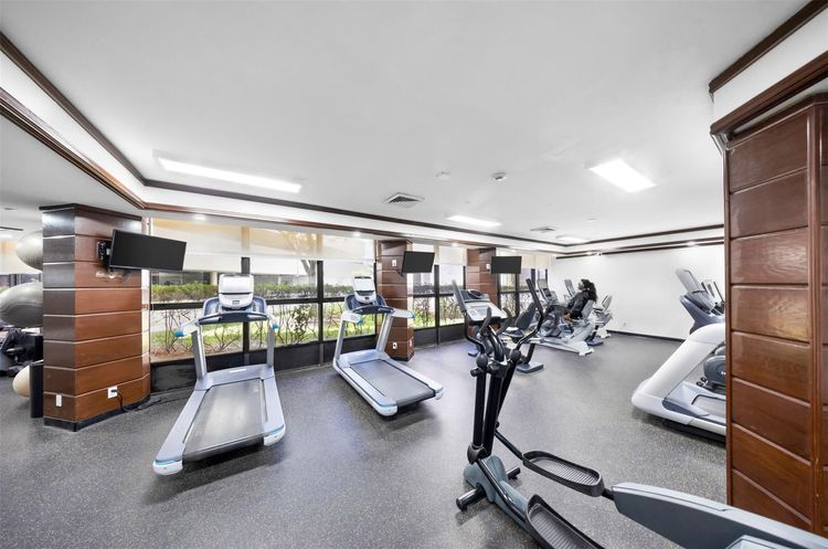 Biscayne Cove #804 image #28