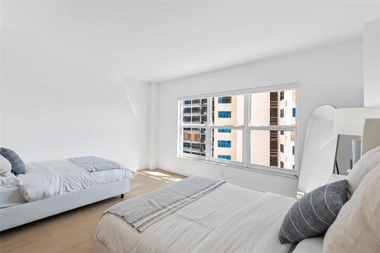 Regency Towers #606 image #25