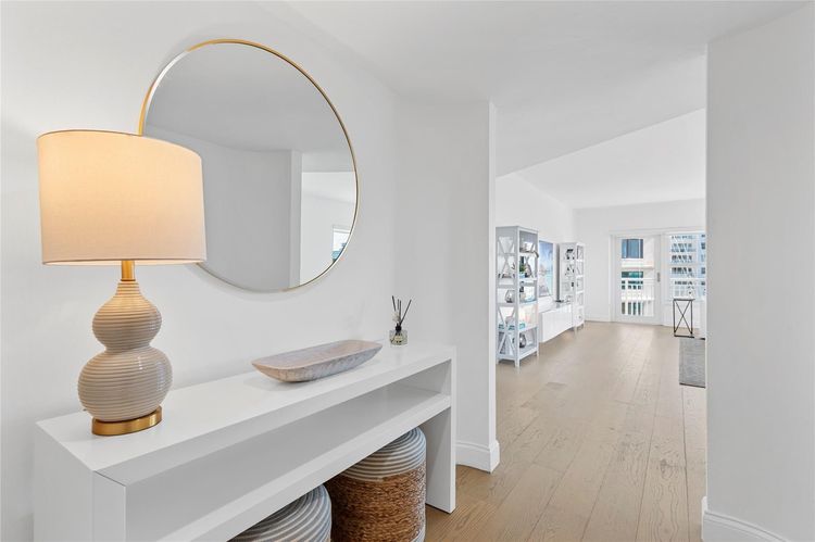 Regency Towers #606 image #28