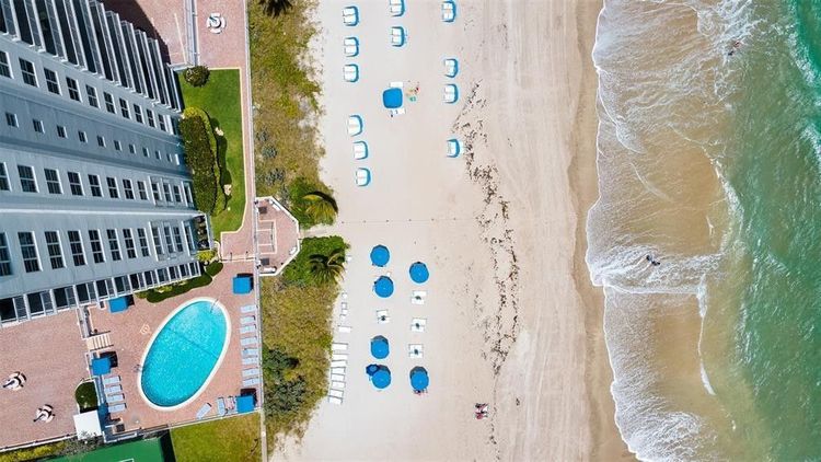 Regency Towers #606 image #32