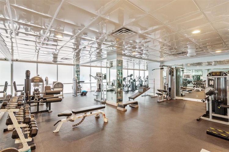 Regency Towers #606 image #37