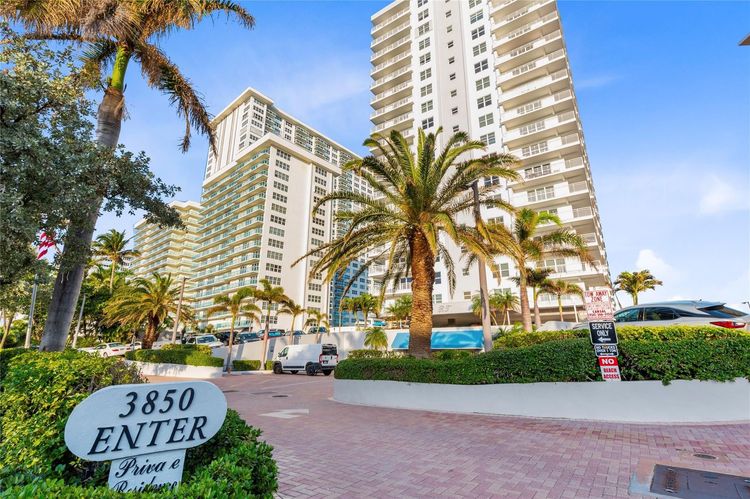 Regency Towers #606 image #38