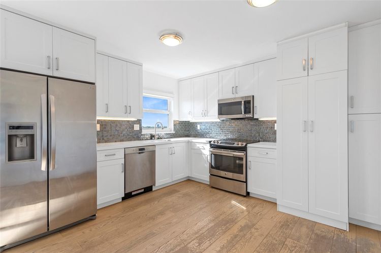 Regency Towers #606 image #7