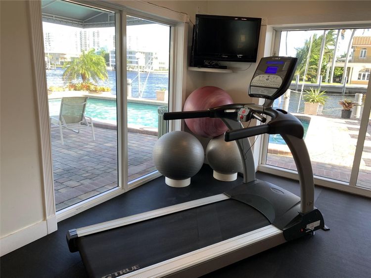 Lauderdale Tower #E4 image #10