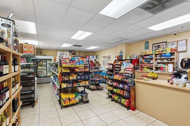 The Wave Condominium #517 image #24