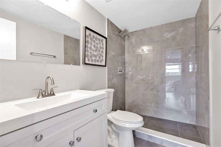 Lauderdale Tower #7H image #17