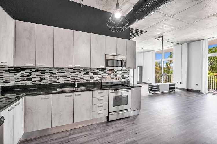 The Lofts at Hollywood Station #203 image #13