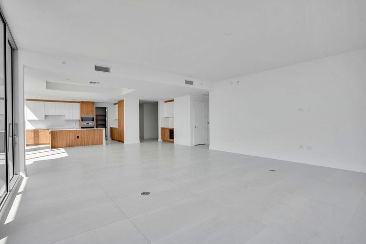 Selene Oceanfront Residences #E-2501 image #21