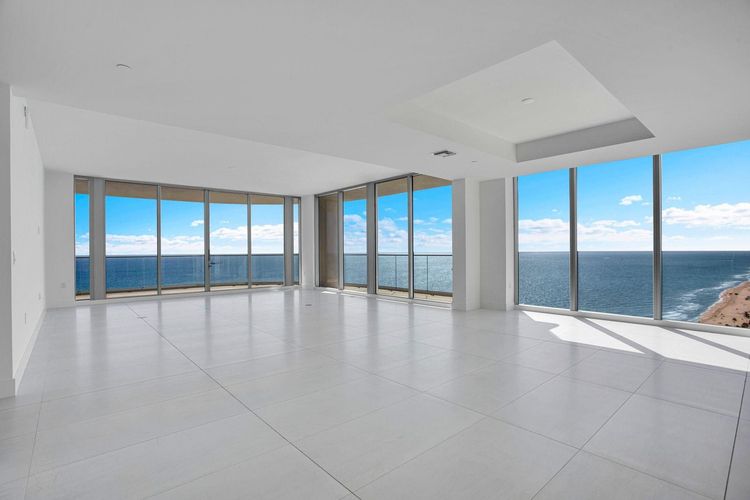 Selene Oceanfront Residences #E-2501 image #23