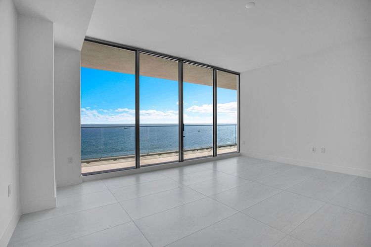 Selene Oceanfront Residences #E-2501 image #33