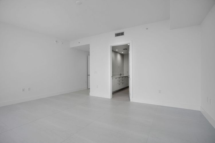 Selene Oceanfront Residences #E-2501 image #35