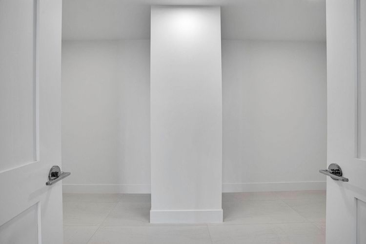 Selene Oceanfront Residences #E-2501 image #39