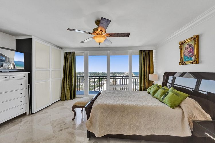 Plaza South #25H image #21