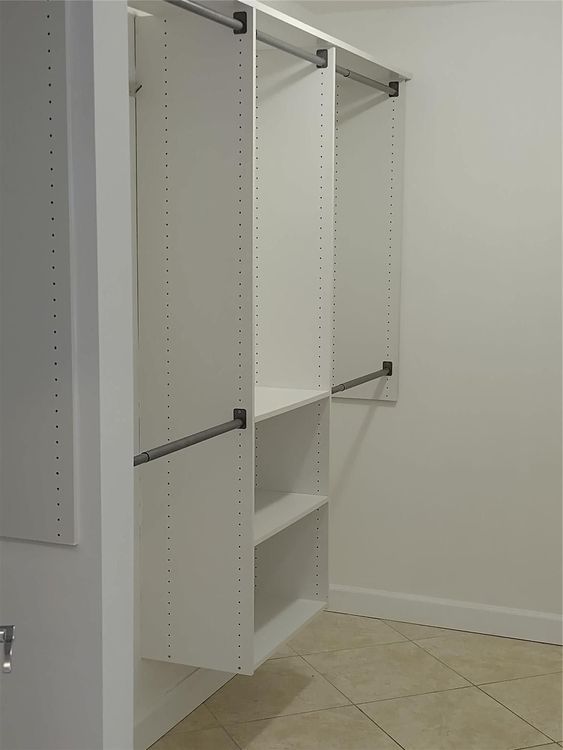 Jackson Tower #1005D image #11