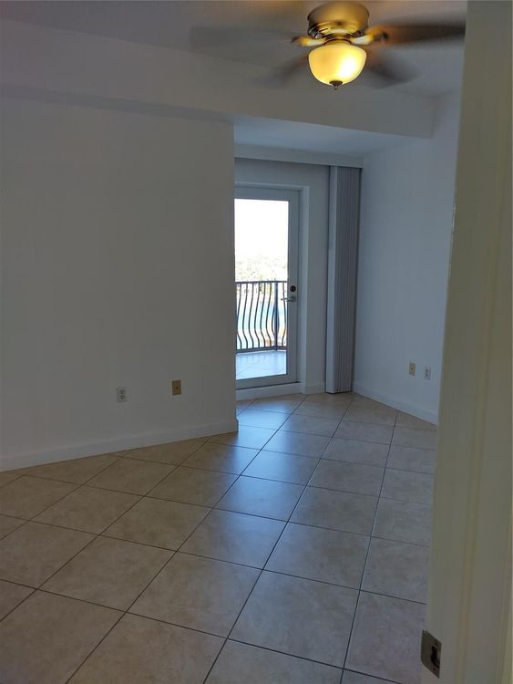 Jackson Tower #1005D image #12