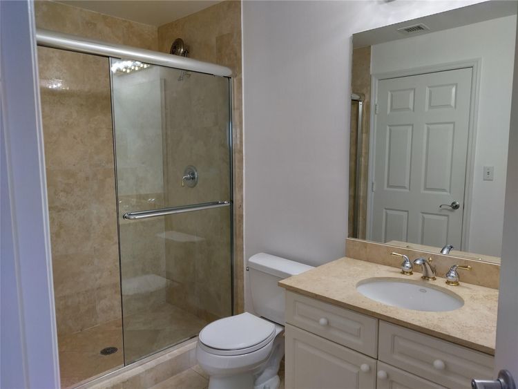 Jackson Tower #1005D image #13