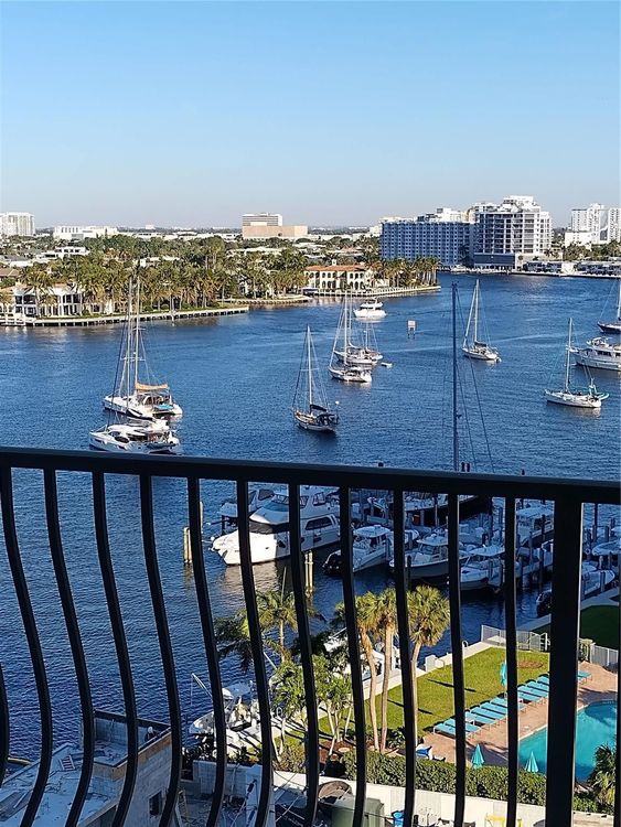 Jackson Tower #1005D image #15