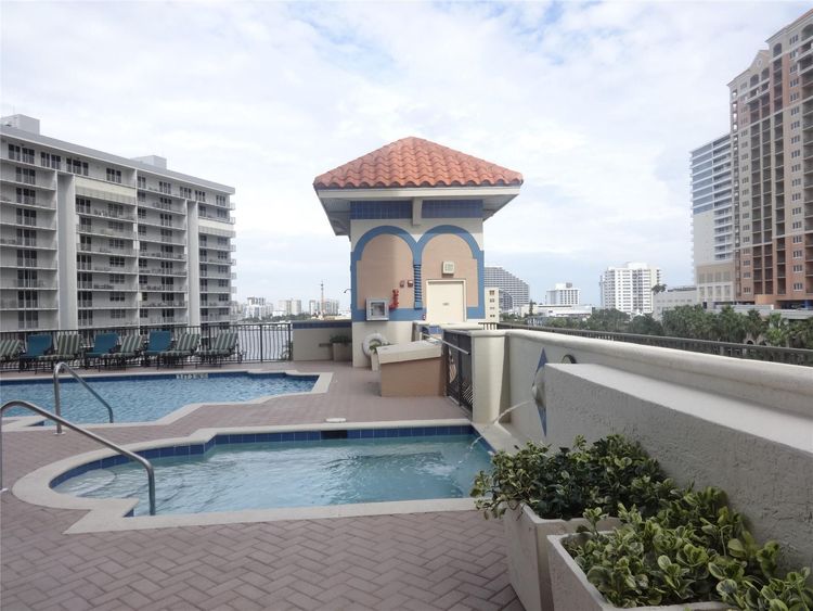 Jackson Tower #1005D image #25