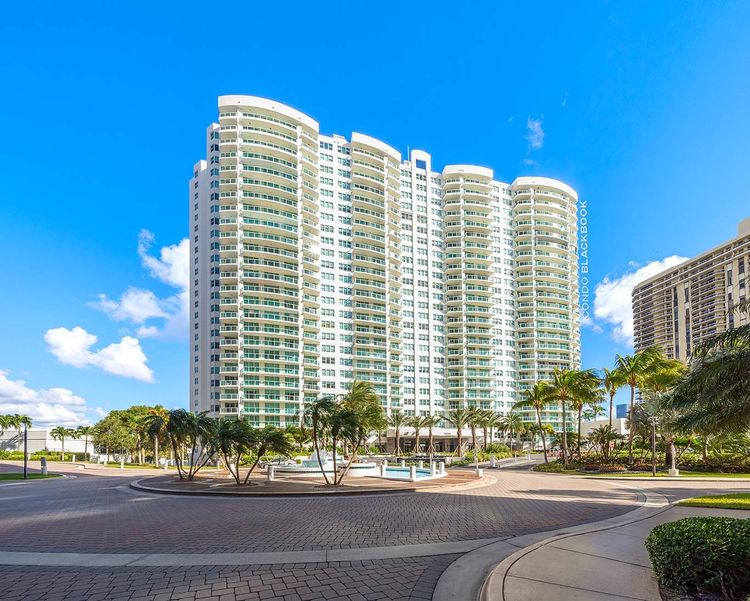 Hamptons South image #3