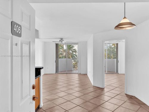 Bayview Plaza #406