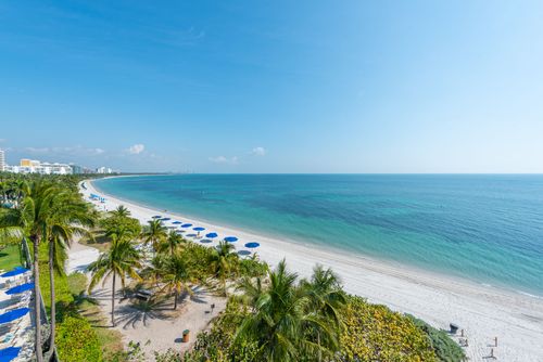 Miami Neighborhood Comparison: Key Biscayne vs Brickell